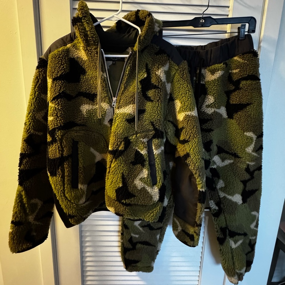 rag & bone Green Camouflage Fleece Sweatsuit